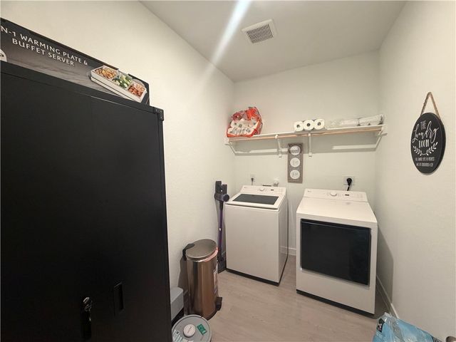 7842 Doctor Strange Dr, Corpus Christi, TX 78414