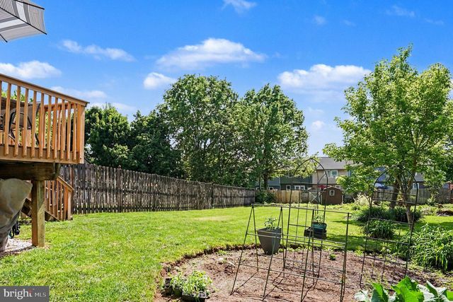 418 STATE ST, East Greenville, PA 18041