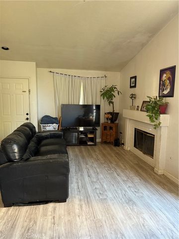 3160 Crowne Drive, Palmdale, CA 92551