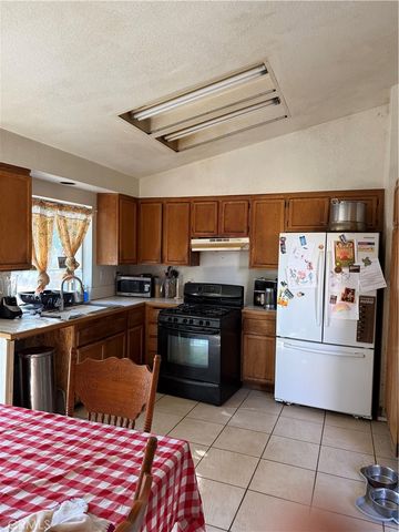 3160 Crowne Drive, Palmdale, CA 92551