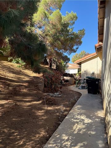 3160 Crowne Drive, Palmdale, CA 92551