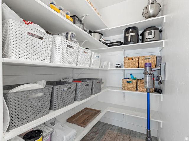 1733 W SHADE LN, Riverton, UT 84065