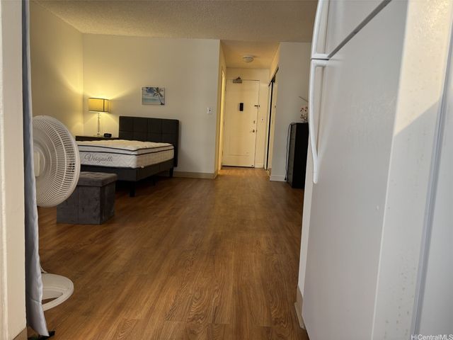 747 Amana Street 413, Honolulu, HI 96814