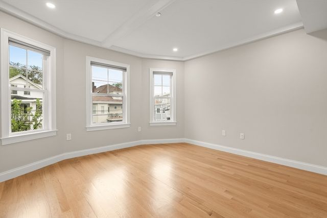 13 Belknap St 13, Arlington, MA 02474
