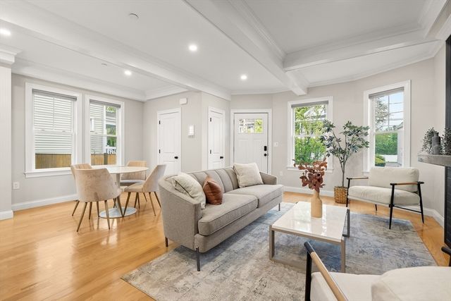 13 Belknap St 13, Arlington, MA 02474