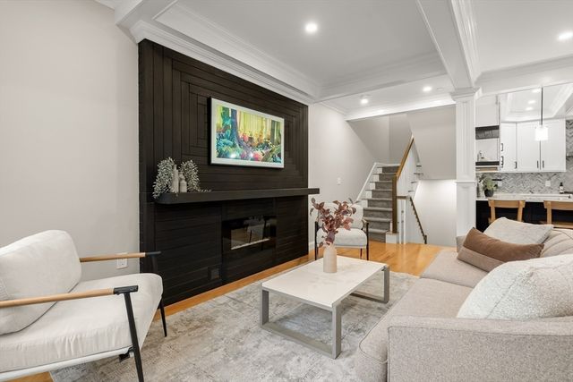 13 Belknap St 13, Arlington, MA 02474