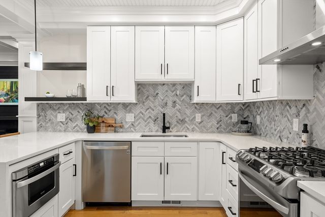 13 Belknap St 13, Arlington, MA 02474