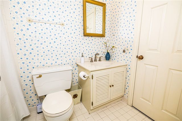 5 Tobey Woods, Pittsford, NY 14534