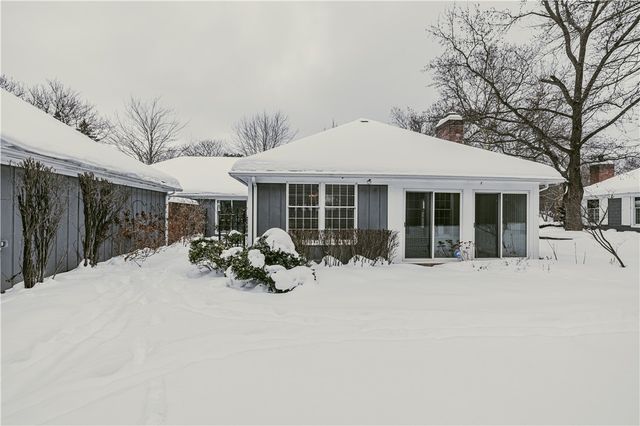 5 Tobey Woods, Pittsford, NY 14534