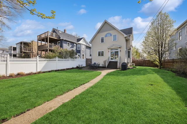 435 Marengo Avenue, Forest Park, IL 60130