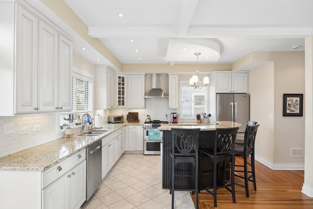 435 Marengo Avenue, Forest Park, IL 60130