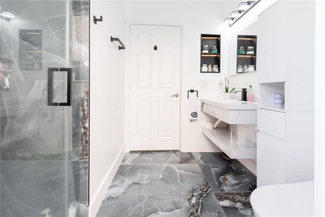 685 SE 37th Pl, Homestead, FL 33033