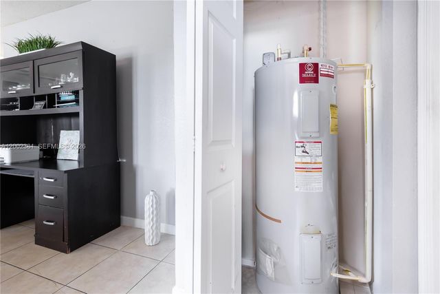 685 SE 37th Pl, Homestead, FL 33033