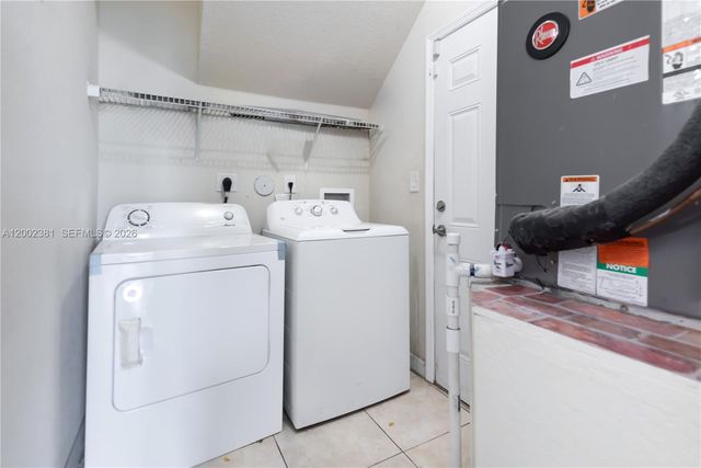 685 SE 37th Pl, Homestead, FL 33033