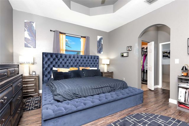 685 SE 37th Pl, Homestead, FL 33033