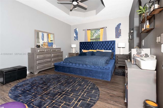 685 SE 37th Pl, Homestead, FL 33033