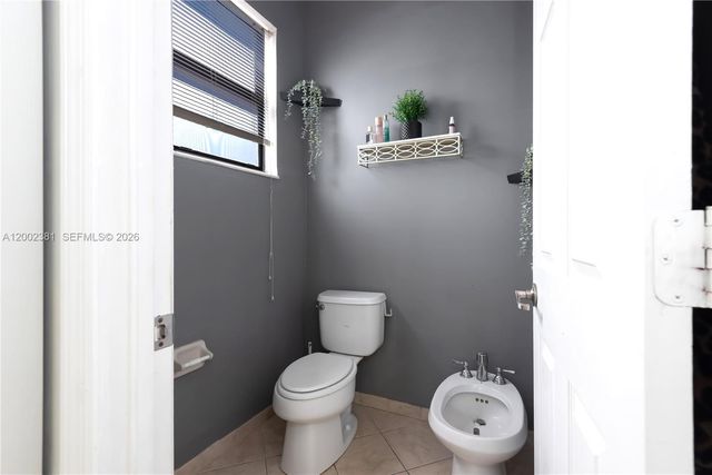 685 SE 37th Pl, Homestead, FL 33033