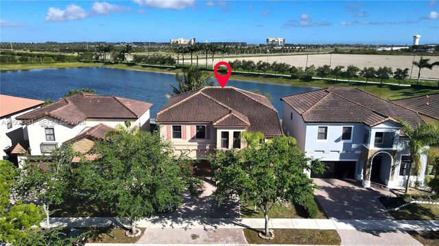 685 SE 37th Pl, Homestead, FL 33033