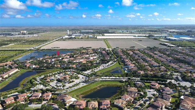 685 SE 37th Pl, Homestead, FL 33033