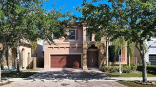 685 SE 37th Pl, Homestead, FL 33033