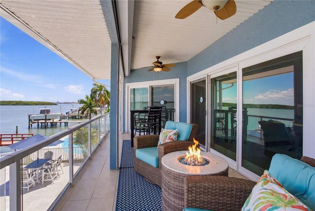 547 JOHNS PASS AVENUE, Madeira Beach, FL 33708