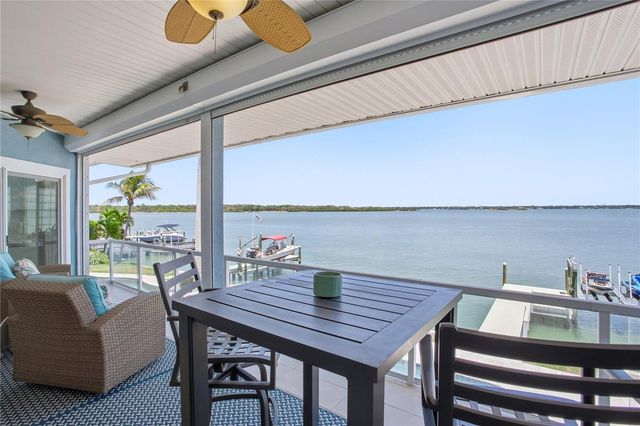 547 JOHNS PASS AVENUE, Madeira Beach, FL 33708