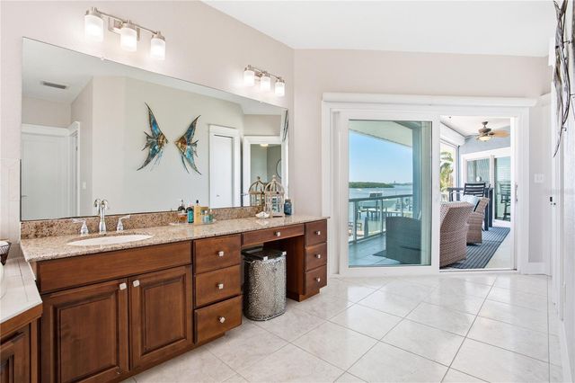 547 JOHNS PASS AVENUE, Madeira Beach, FL 33708