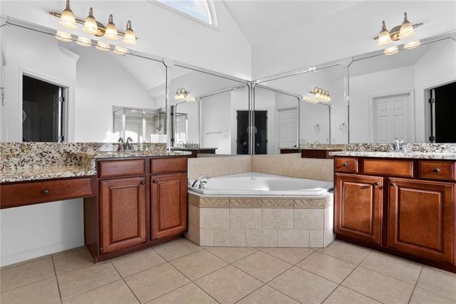 1800 Carriage Brook Trace, Dacula, GA 30019