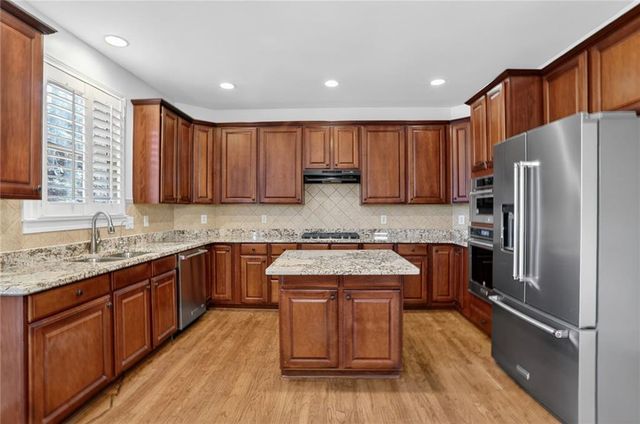 1800 Carriage Brook Trace, Dacula, GA 30019