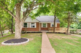 2420 Pafford Dr, Nashville, TN 37206