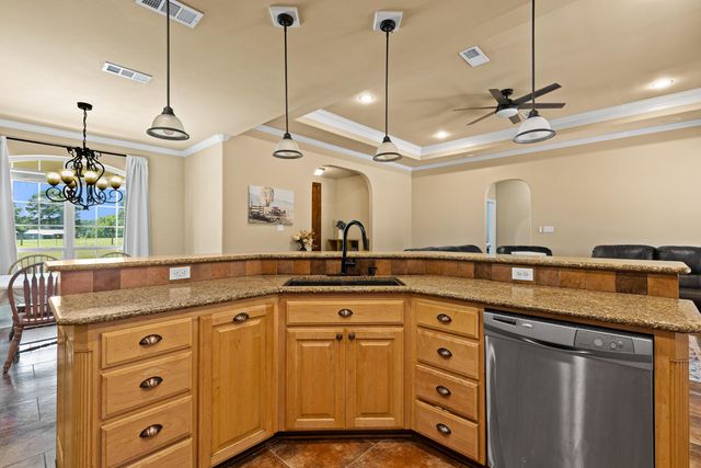 337 PR 1104, Diana, TX 75640