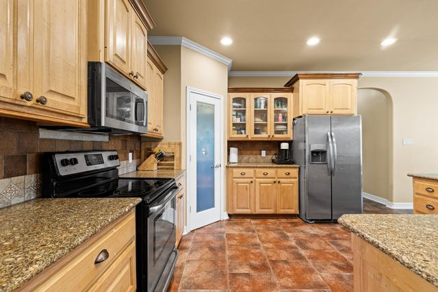 337 PR 1104, Diana, TX 75640