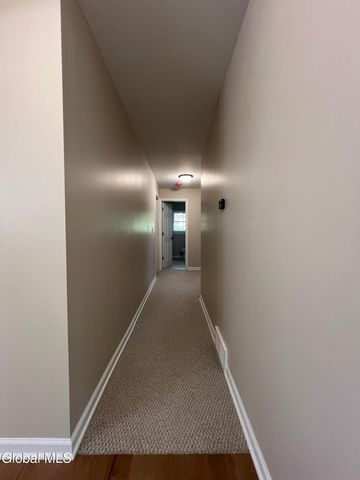 5 Zeph Street, Poestenkill, NY 12198