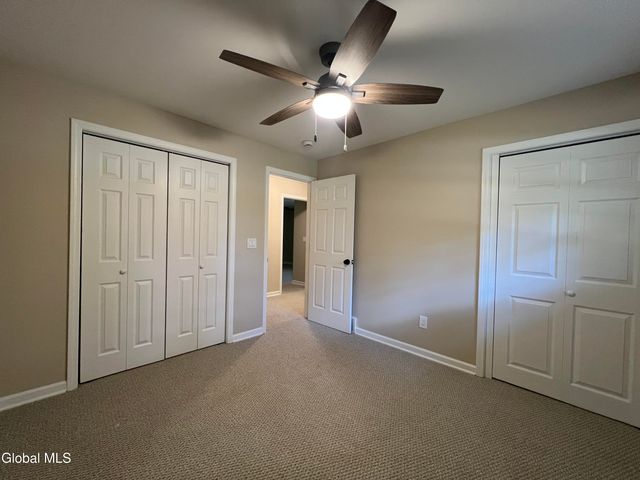 5 Zeph Street, Poestenkill, NY 12198