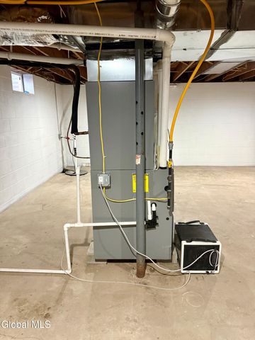 5 Zeph Street, Poestenkill, NY 12198