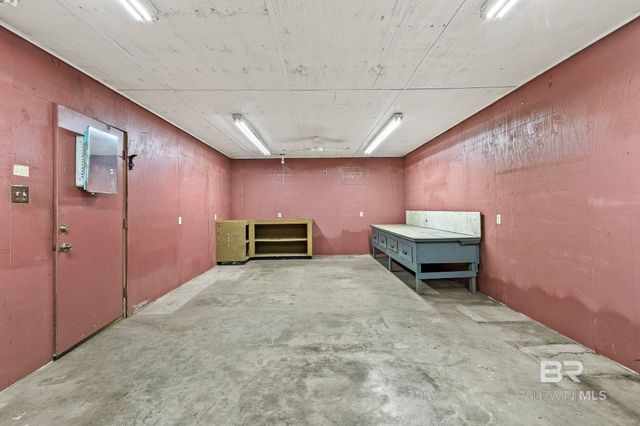 303 W Banyan Street, Bay Minette, AL 36507