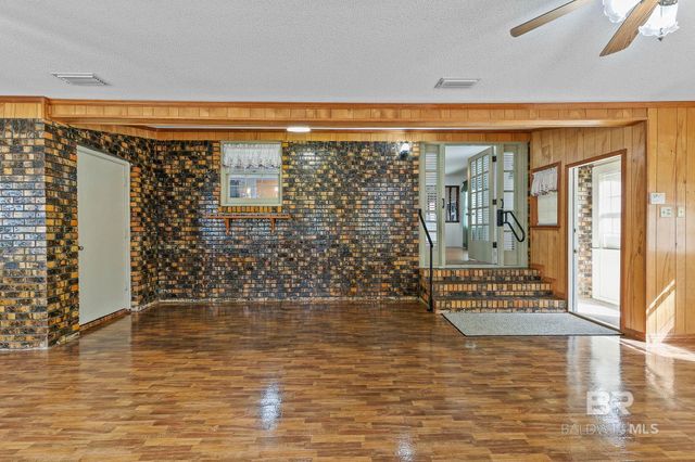 303 W Banyan Street, Bay Minette, AL 36507