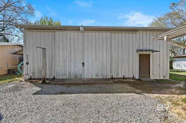 303 W Banyan Street, Bay Minette, AL 36507