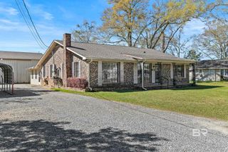 303 W Banyan Street, Bay Minette, AL 36507