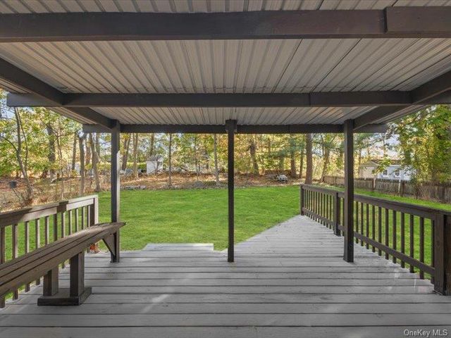 6 Winnetou Road, White Plains, NY 10603