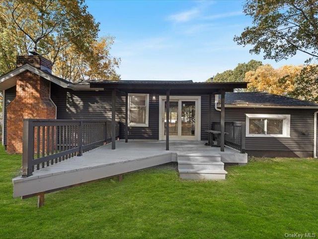 6 Winnetou Road, White Plains, NY 10603