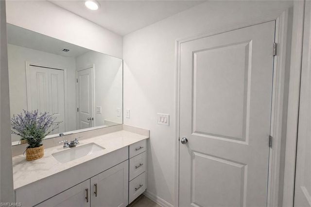 17240 Cantu CT, North Fort Myers, FL 33917