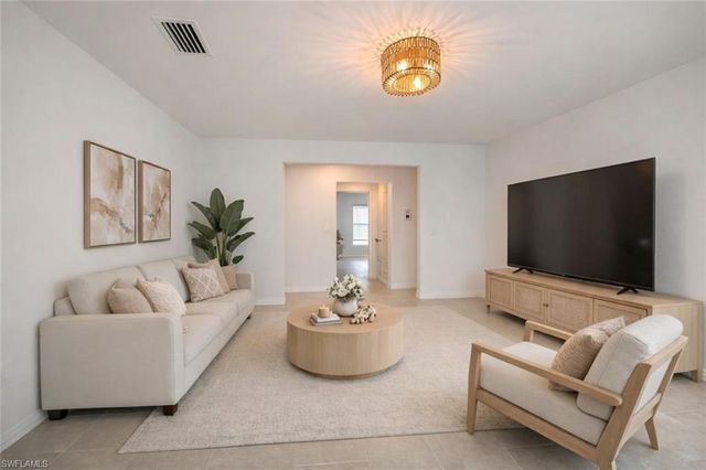 17240 Cantu CT, North Fort Myers, FL 33917