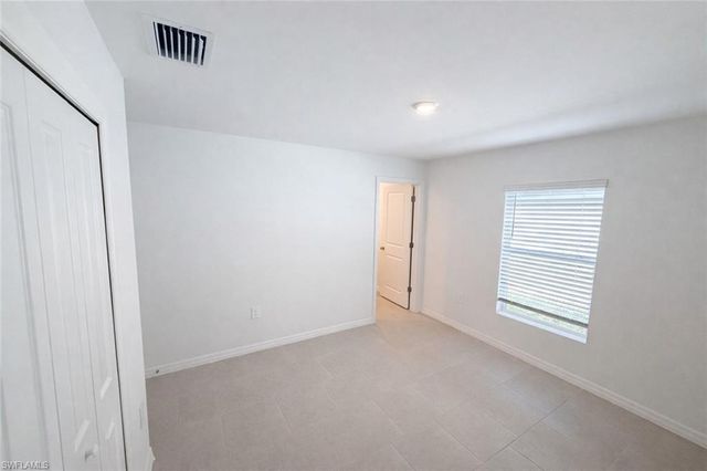 17240 Cantu CT, North Fort Myers, FL 33917