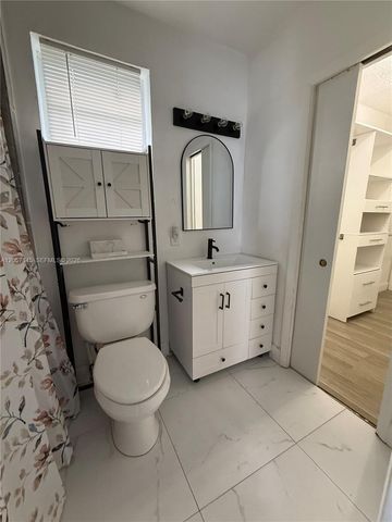 1816 NW 25th Ter, Fort Lauderdale, FL 33311