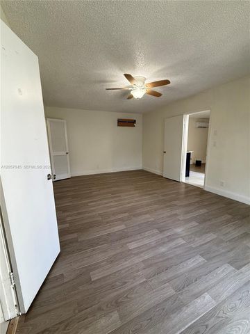 1816 NW 25th Ter, Fort Lauderdale, FL 33311