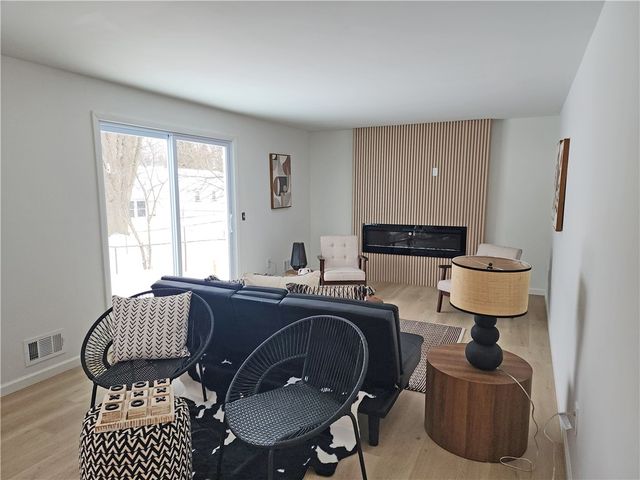 112 Cadillac Avenue, Gates, NY 14606