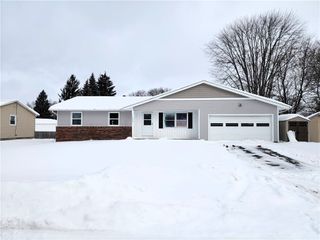 112 Cadillac Avenue, Gates, NY 14606