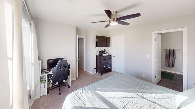 302 W Stellar Way, Huntingburg, IN 47542