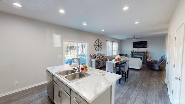 302 W Stellar Way, Huntingburg, IN 47542